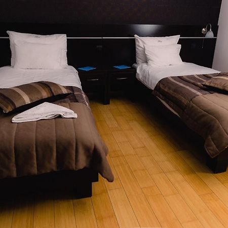 Hotel Novak Zvornik Ngoại thất bức ảnh