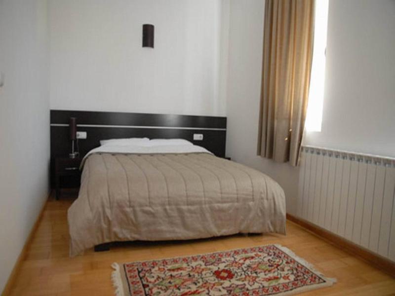Hotel Novak Zvornik Ngoại thất bức ảnh